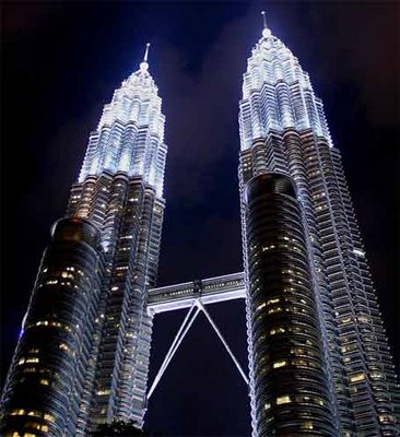 petronas-towers-kl-malaysia.jpg